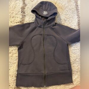 Lululemon jacket size 8